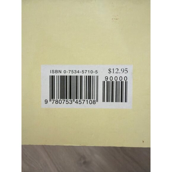 A Childs Treasury Of Nursery Rhymes Hardcover Book - Picture 2 of 5